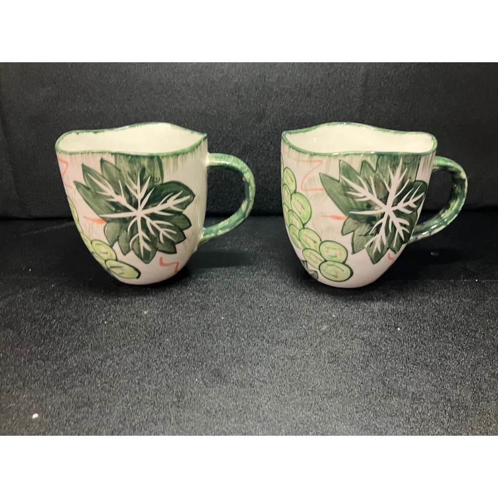 Ruby Lotus Rim Green‎ Coffee Mug, 19 oz Hand Crafted Cup, Large Grape Design Mug